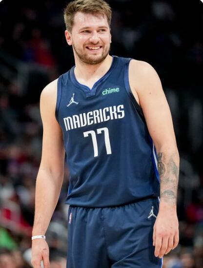 而在另一条 而在另一条